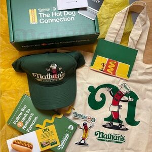 Nathan's Famous Green Cap and Tote Set
